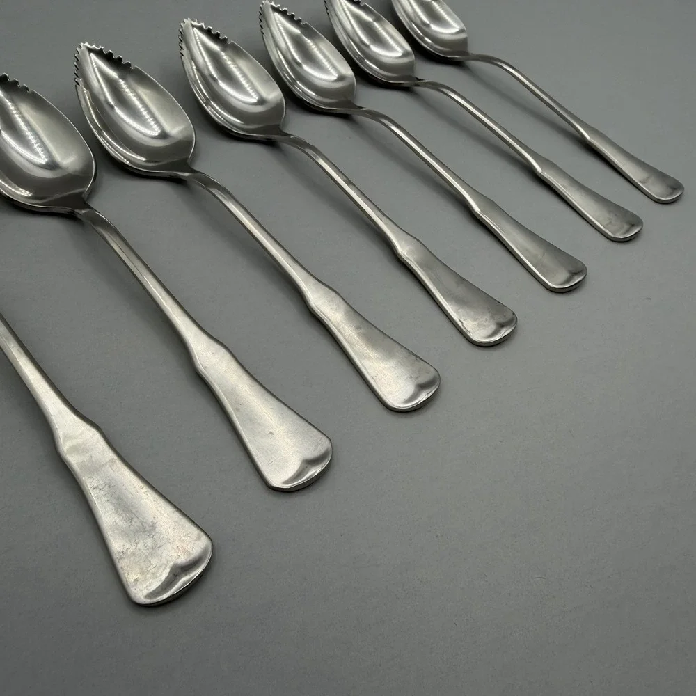 Oneida Community PATRICK HENRY 7pcs Grapefruit Spoons Serrated Stainless